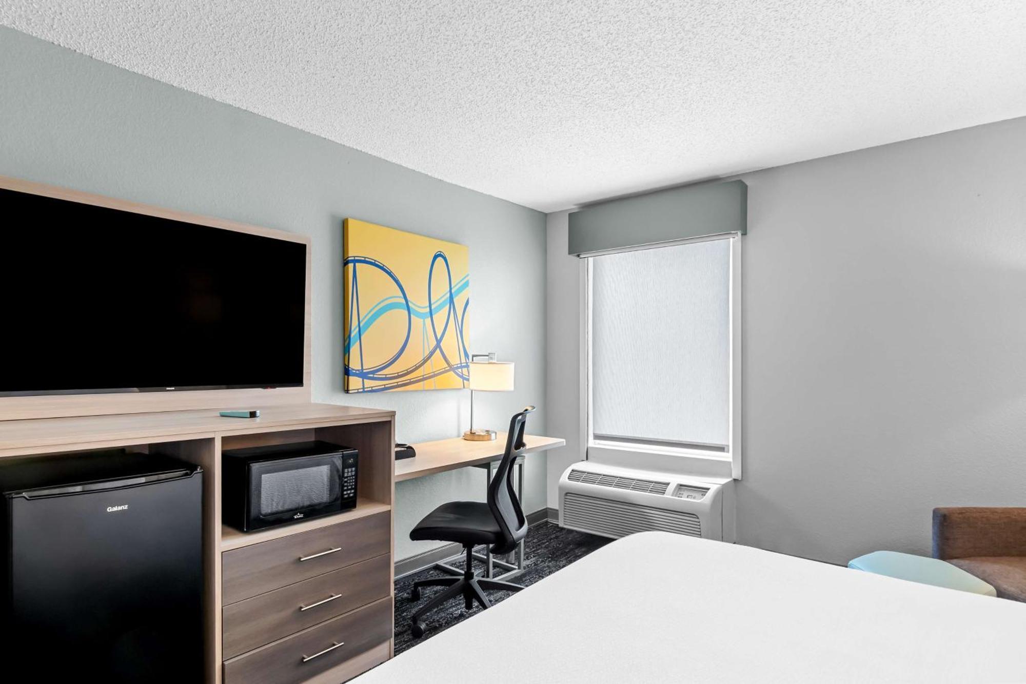 Best Western Doswell Hotel Екстер'єр фото